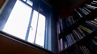 نساء محليات ممتلئات يبلعن السائل المنوي