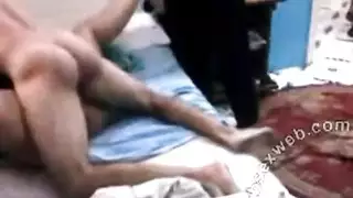 جلسة جماعية نيلية: جنس جماعي مع عاهرات مصريات