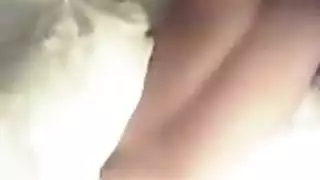 محجبة تستمني وتئن بصوت عال في جلسة كاميرا