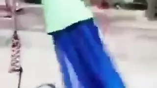 اخ يتخسس علي اخه و صديقتها ثم ينيكهم