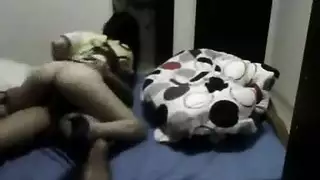 أنثى عربية ناضجة ساخنة تسيطر على زب في سكس مصري صريح