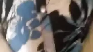 فتاة مصرية ساخنة تقطر وتصرخ من الجنس العنيف