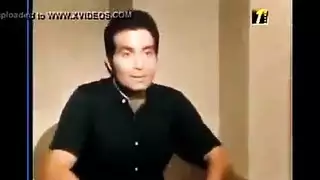 شمس البارودي تخلع قميص النوم في مشهد إباحي وتقبلات شهوانية