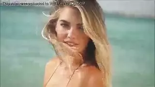 كيت هنتر تمارس جنسًا جماعيًا صارخًا مع أربعة عشاق في شقتها