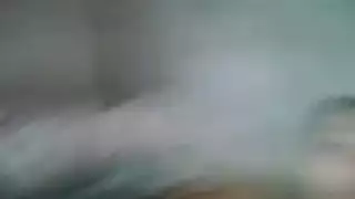 سمراء وقحة تحب الركب العميق والوجه اللزج