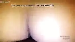 صغيرات يستقبلن عدة أعضاء: مص اثنين وركوب واحد