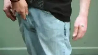 سكس الاخ يهيج اخته في الفندق مترجم