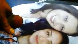 ساندرا ريسبيكس وصوفيا رينا يحصلان على بعضهما البعض ، لمجرد مص القضيب